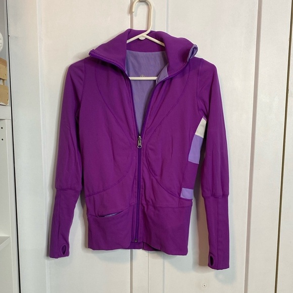 Lululemon Purple Raja Reversible Two tone Jacket - PTP 17 inches - Picture 1 of 7